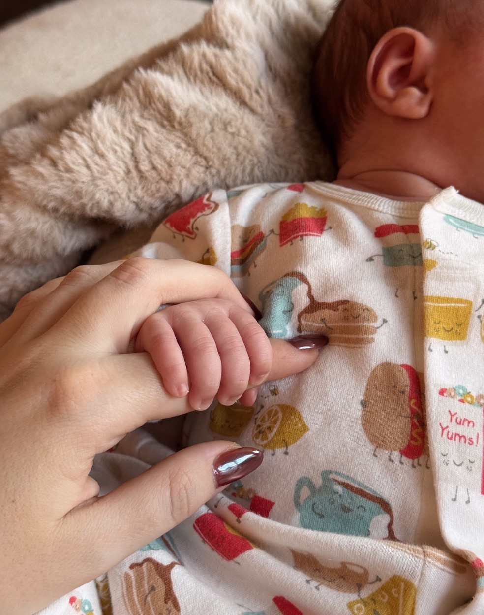 Esposa de Taylor Lautner celebra primeiro mês da filha — Foto: Reprodução/Instagram