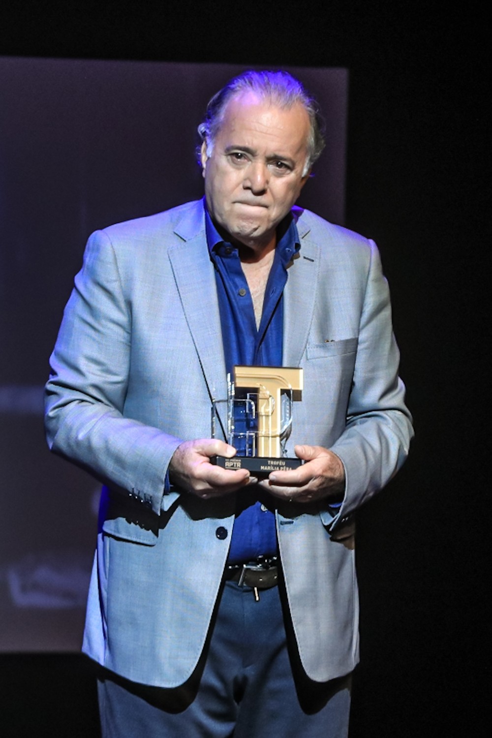 Tony Ramos se declara à esposa ao receber prêmio no teatro: 'Continuará ...