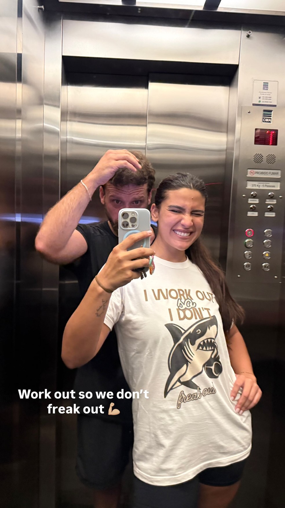 Giulia Costa e o namorado, Vitor Boghossian — Foto: Reprodução/Instagram