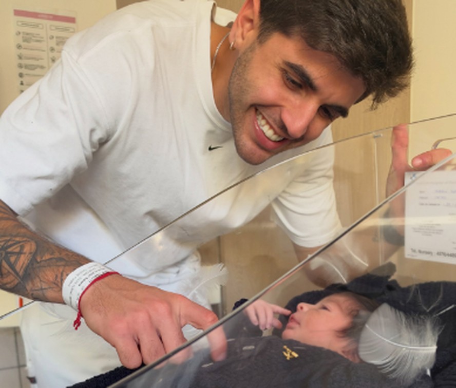 Lucas Beraldo anuncia nascimento do segundo filho