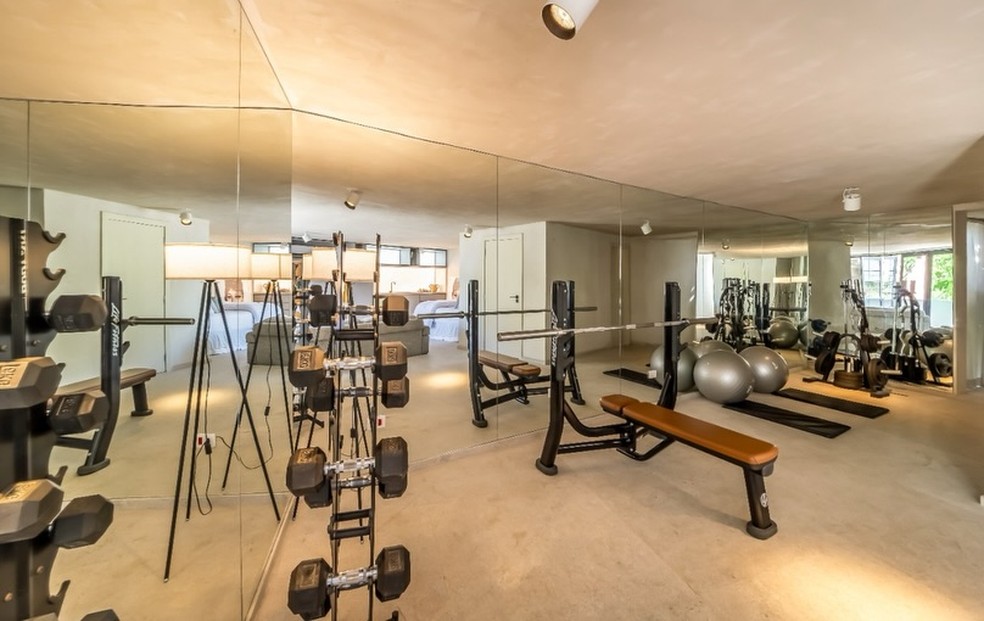 Casa nova de Bianca Andrade é descrita como 'brutalista com muita personalidade' e vale R$ 9 milhões; fotos — Foto: Reprodução/Instagram/@alebento.imoveis