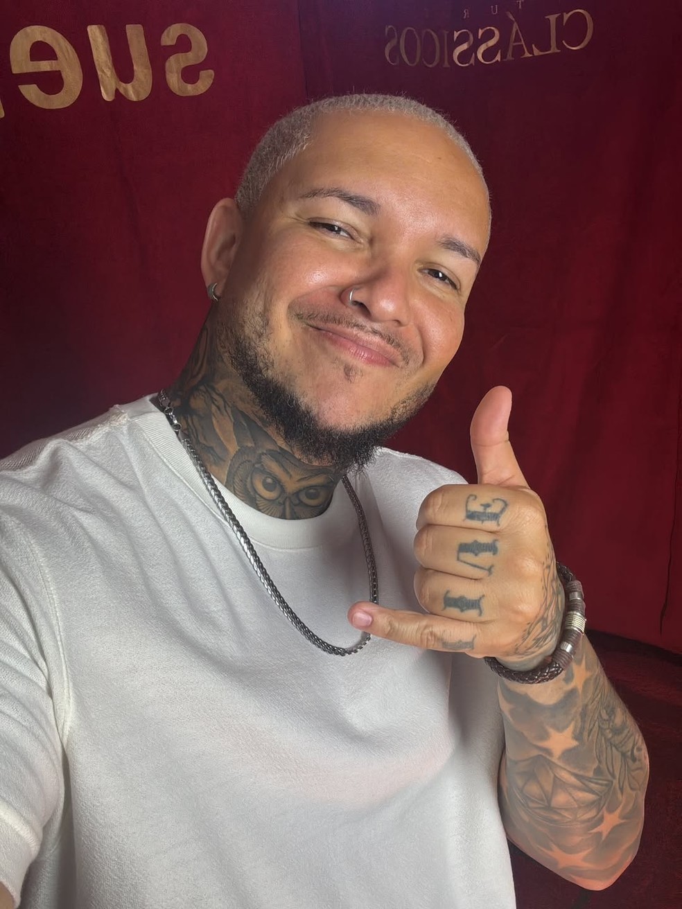 Suel leva emoção e surpresa a show no Camarote Quem O Globo: 'Um pouco ...