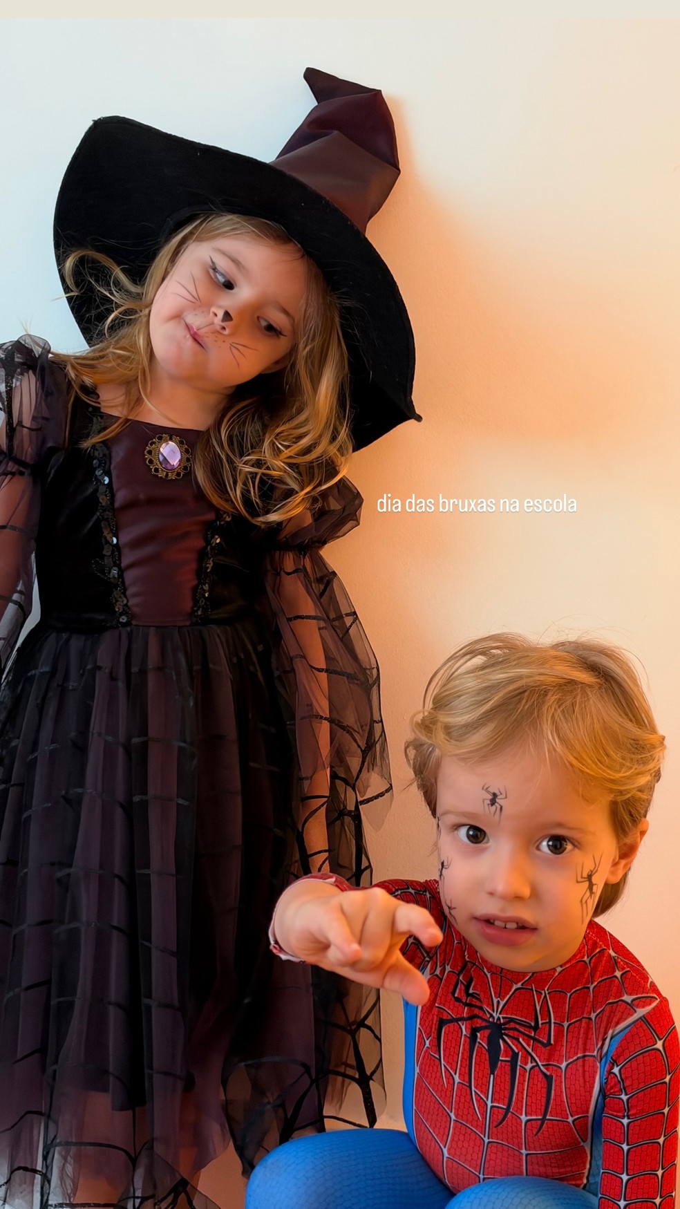 Filhos da Isa Scherer — Foto: Reprodução/Instagram