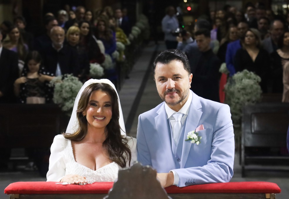 Mauricio Manieri e Izabelle Stein fazem nova cerimônia de casamento — Foto: Clayton Felizardo/BrazilNews