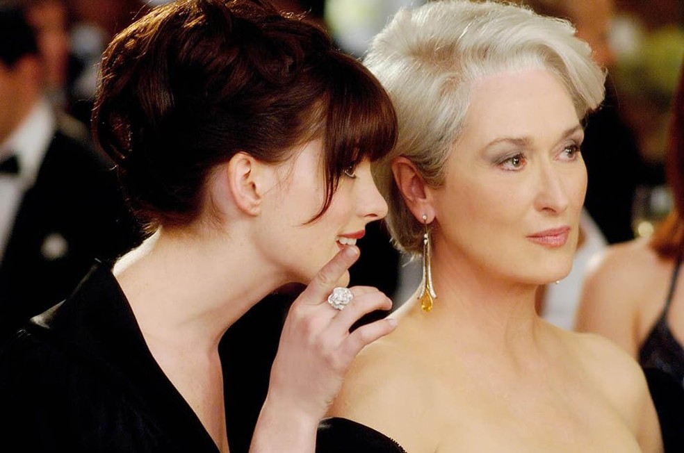 Anne Hathaway e Meryl Streep em 'O Diabo Veste Prada' — Foto: Divulgação
