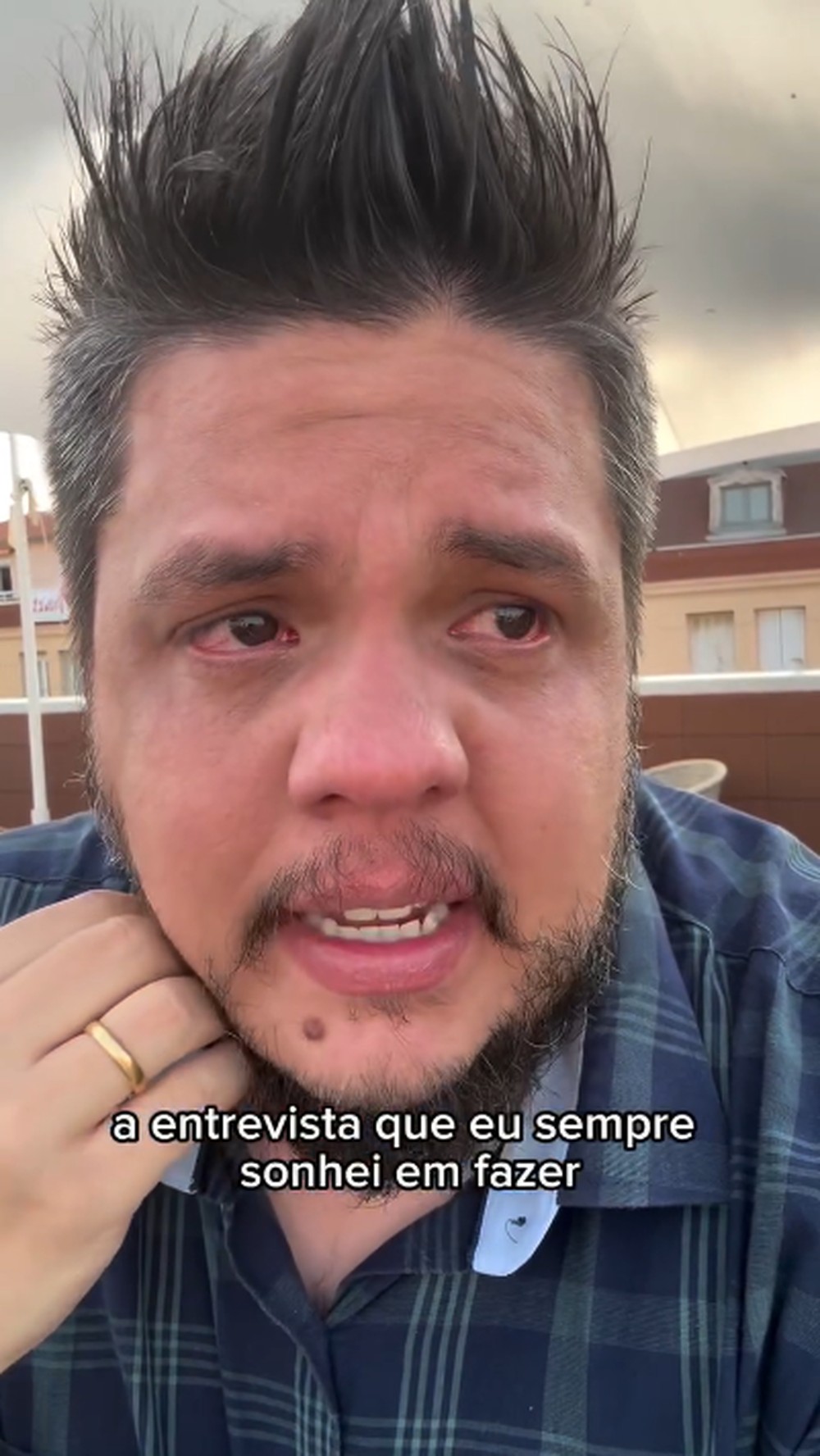 Influencer Brasileiro é Roubado Em Cannes E Perde R 100 Mil