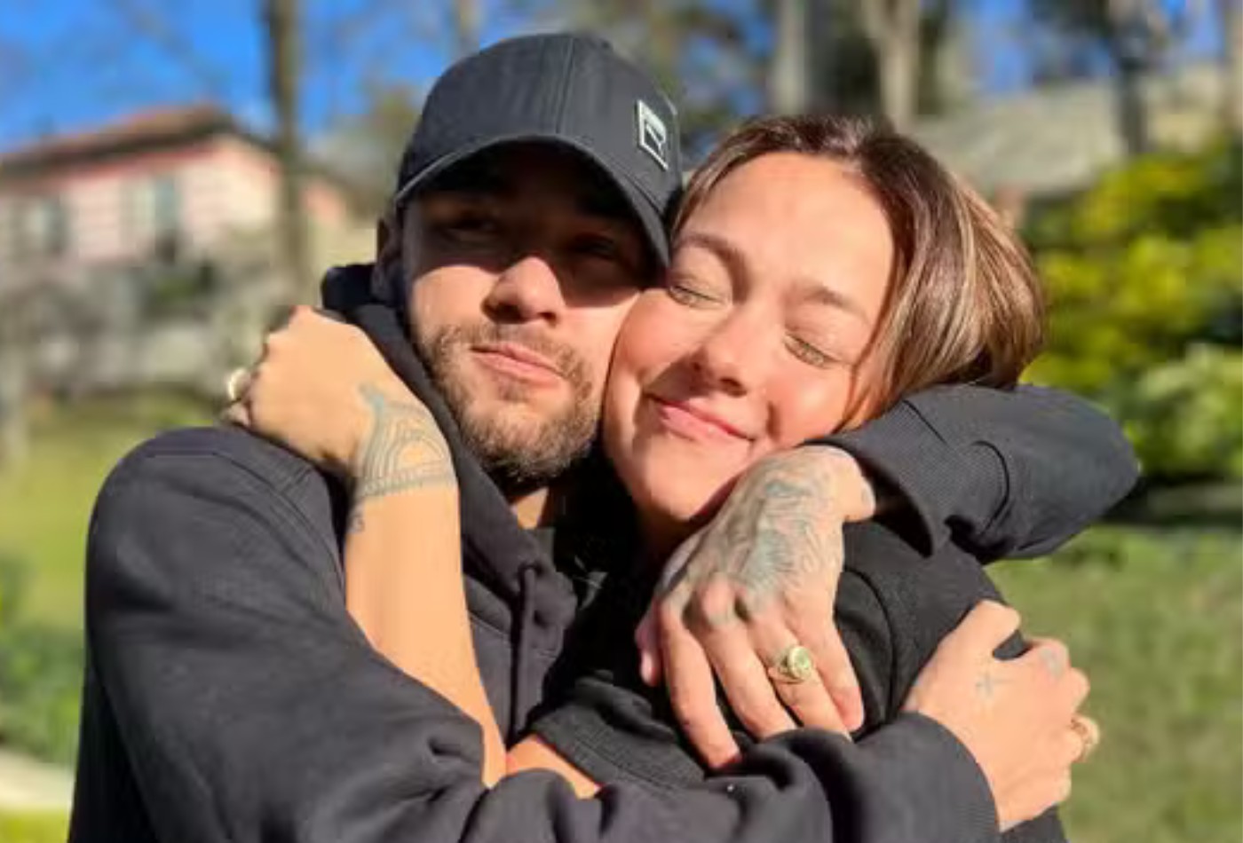 Carol Dantas justifica ausência no leilão de Neymar