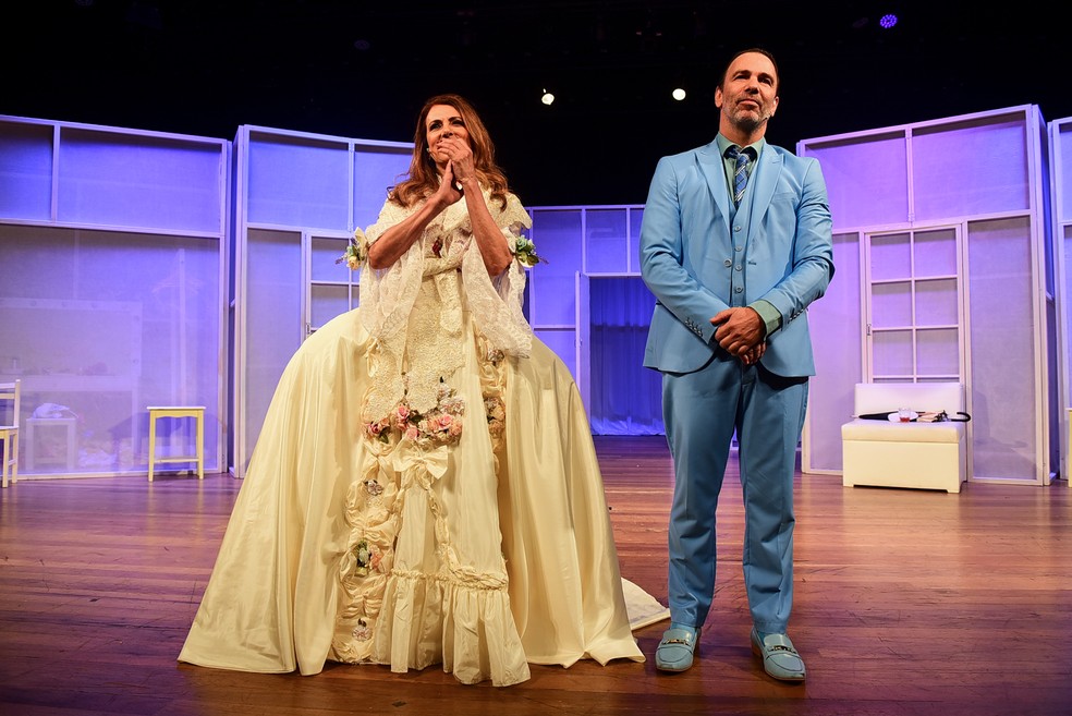 Patricya Travassos e Marcelo Faria na peça Duetos — Foto: Andy Santana/BrazilNews