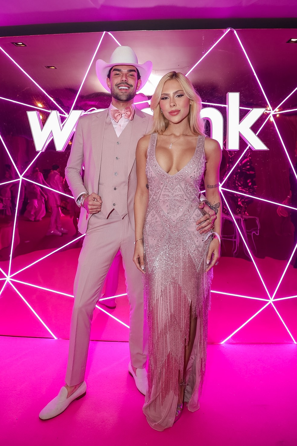 Luan Pereira e a Victória Miranda — Foto: Clayton Felizardo / BrazilNews