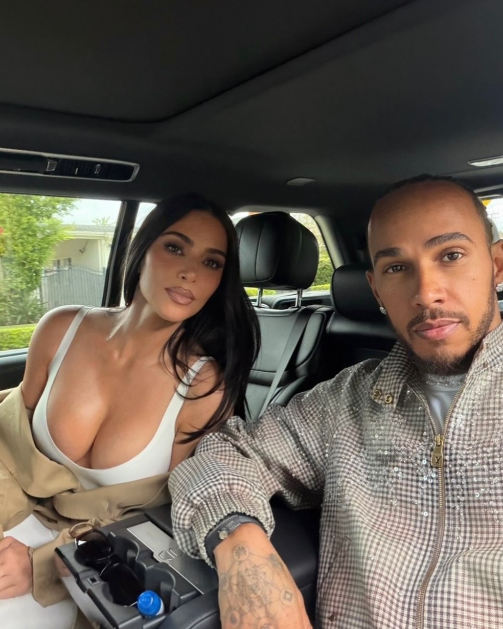 Kim Kardashian abre álbum de fotos com Lewis Hamilton — Foto: Reprodução/Instagram