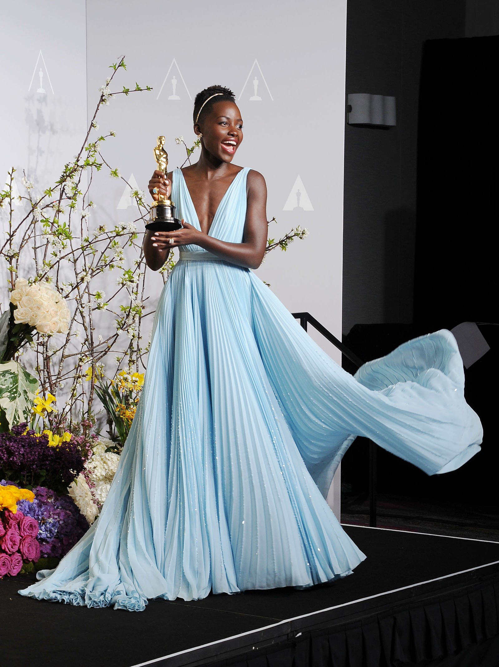 Lupita Nyong'o no Oscar de 2014, usando Prada — Foto: Getty