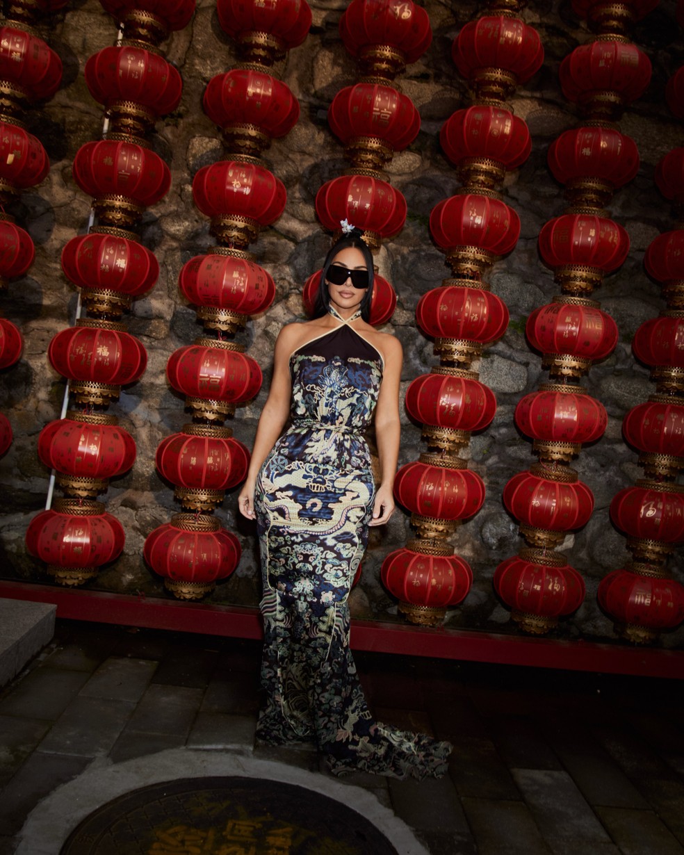 Kim Kardashian curte viagem na China — Foto: Reprodução/Instagram
