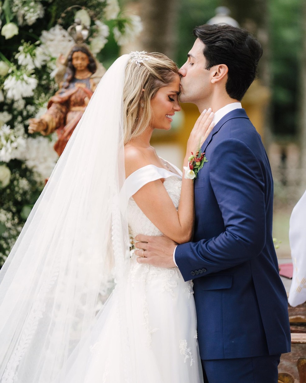 Bárbara Evans se casou com Gustavo Theodoro — Foto: Lucas Lima Fotografia/Divulgação