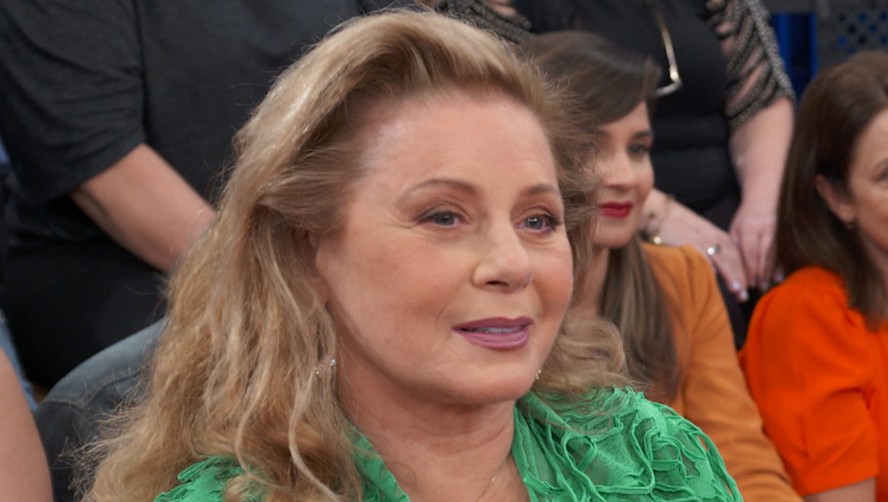 Imagem de Vera Fischer aparece em site pornô e defesa da atriz se pronuncia
