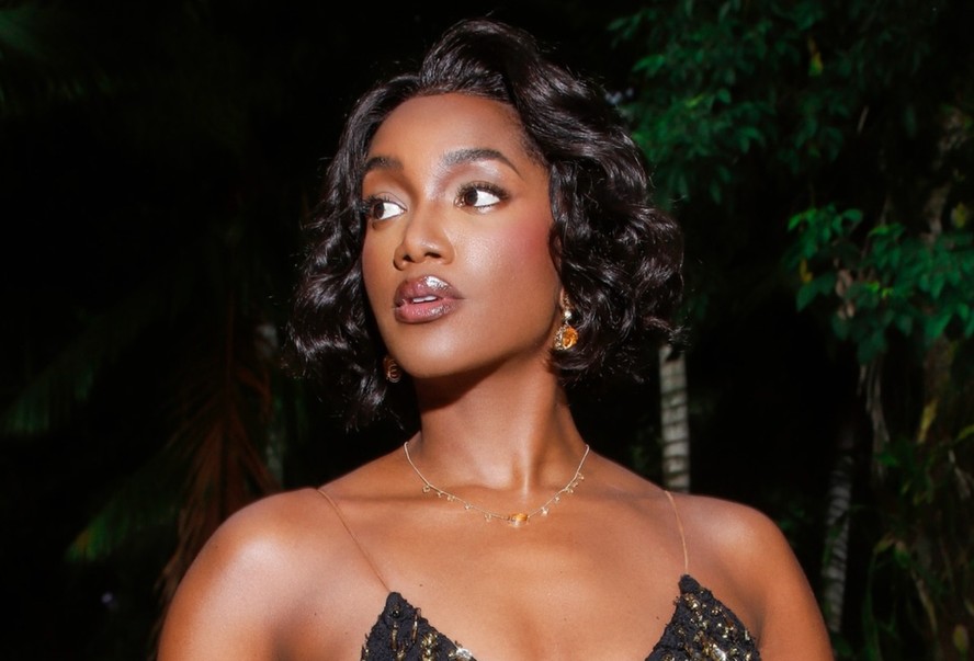 IZA diz que novo disco irá na contramão da “perfeição”: ‘Eu não sou uma ...
