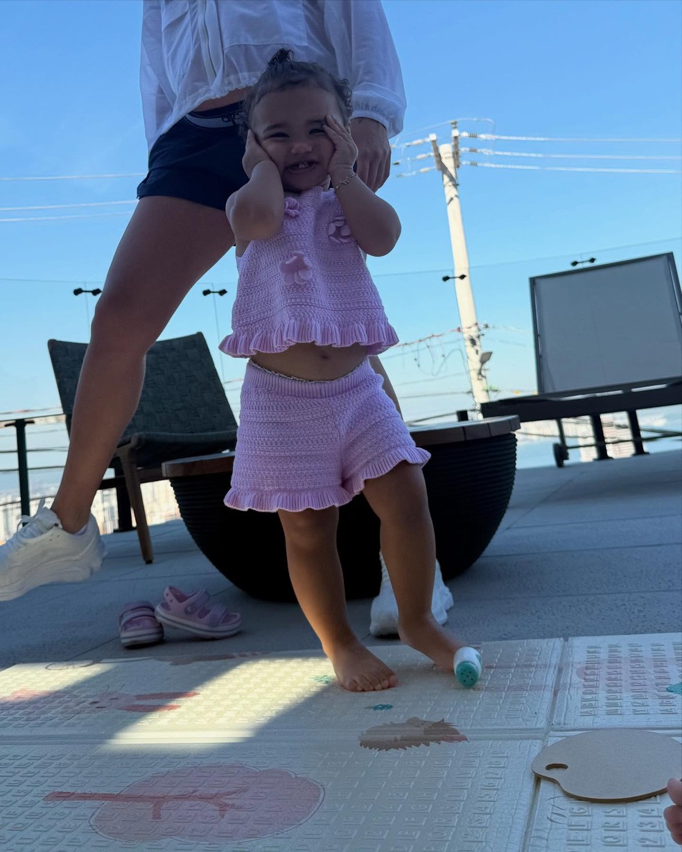Neymar compartilha foto das filhas, Helena e Mavie — Foto: Reprodução/Instagram