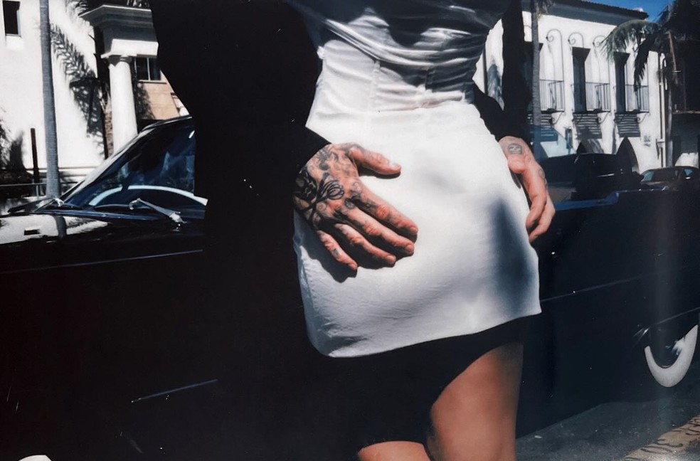 Kourtney Kardashian e Travis Barker — Foto: Reprodução/Instagram
