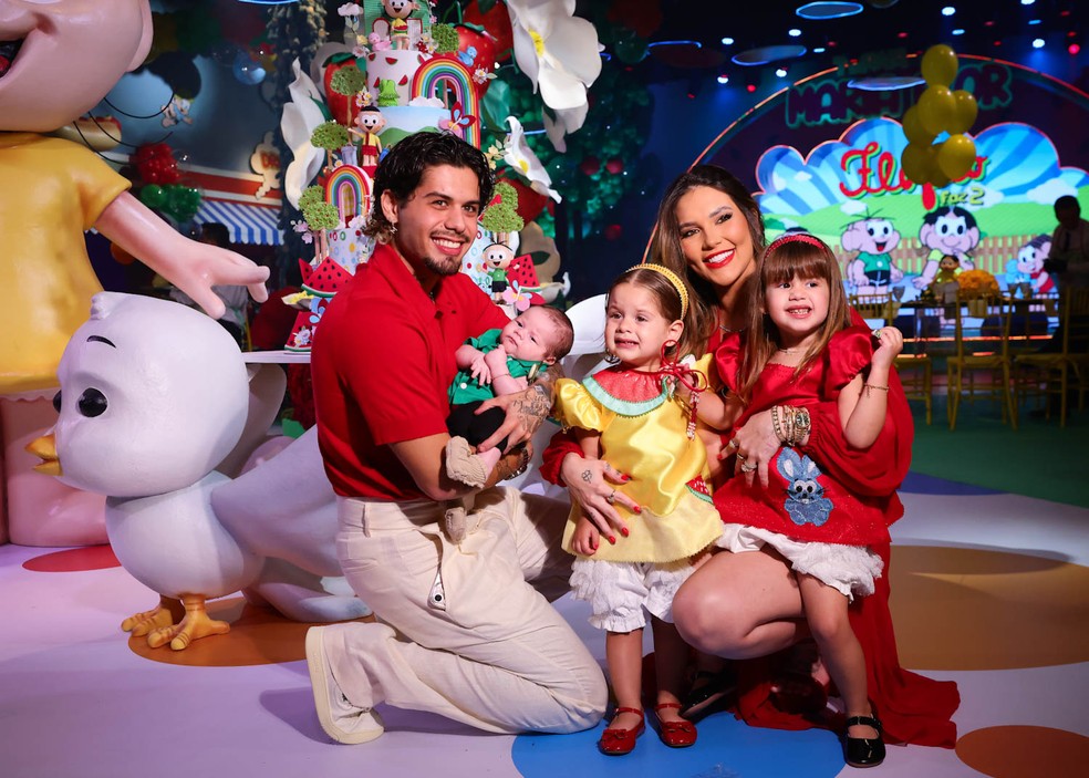 Zé Felipe, Virginia Fonseca, Maria Alice, Maria Flor e José Leonardo — Foto: Manuela Scarpa/Brazil News