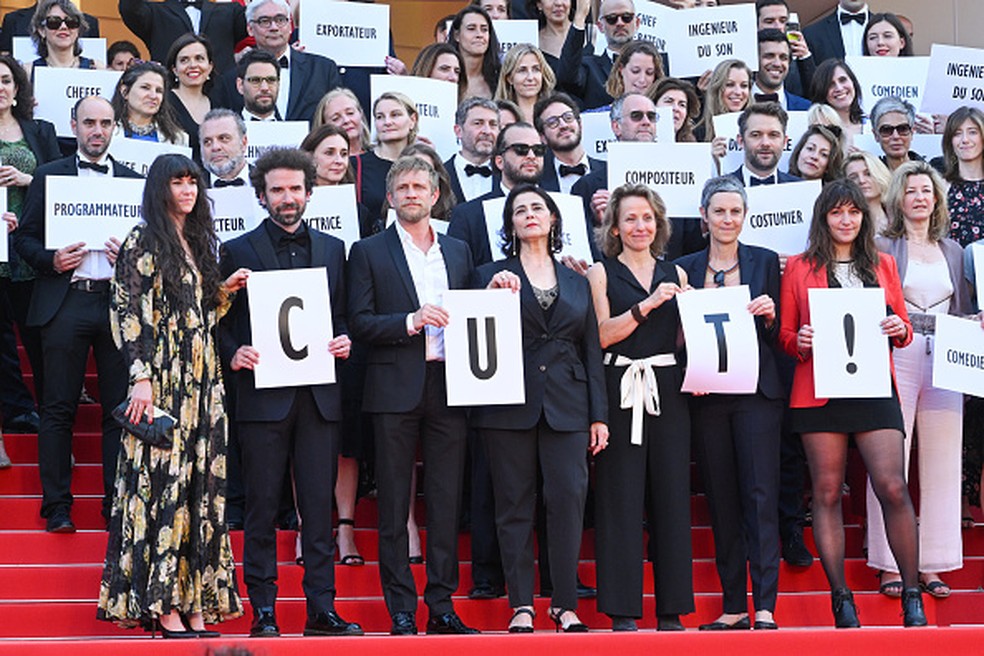 Protesto do coletivo 'Cinemas Unidos pela Transição' — Foto: Getty Images