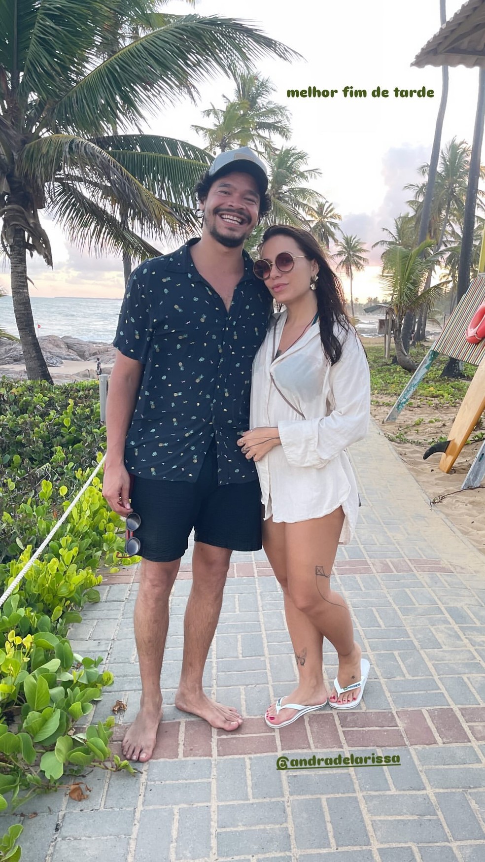 Elenco de 'Sandy & Junior' celebra 25 anos do seriado na Costa do Sauípe — Foto: Reprodução/Instagram