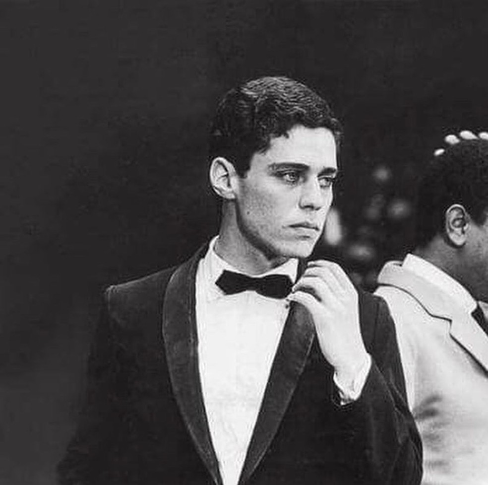 Clara Buarque homenageou Chico Buarque por seus 79 anos — Foto: Reprodução / Instagram