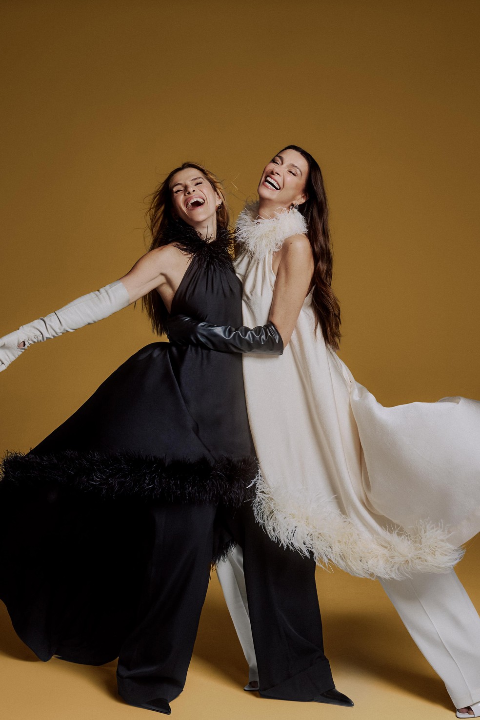 Ingrid Guimarães e Mônica Martelli são capa da Quem de setembro — Foto: Bruna Castanheira
