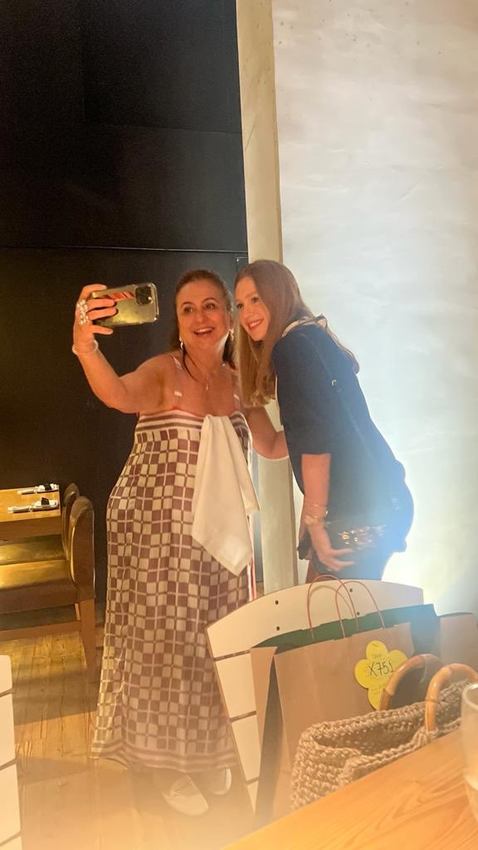 K&aacute;tia Abreu e Marina Ruy Barborsa &mdash; Foto: Reprodu&ccedil;&atilde;o / Twitter