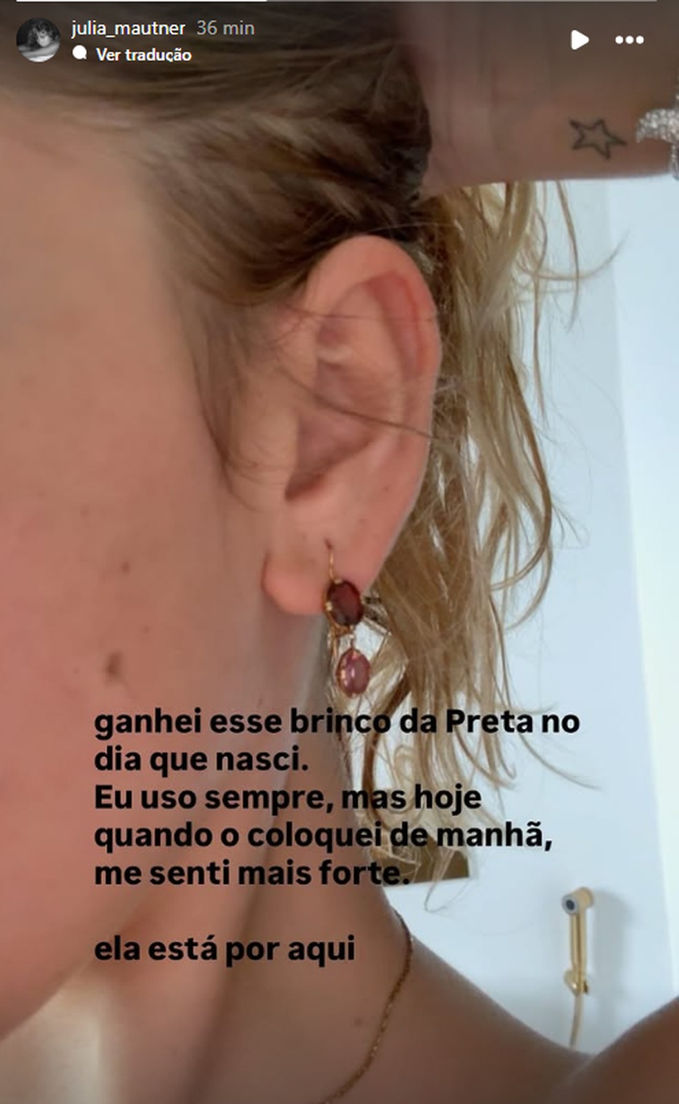 Filha de Amora Mautner e Marcos Palmeira mostra presente de Preta Gil — Foto: Reprodução/Instagram