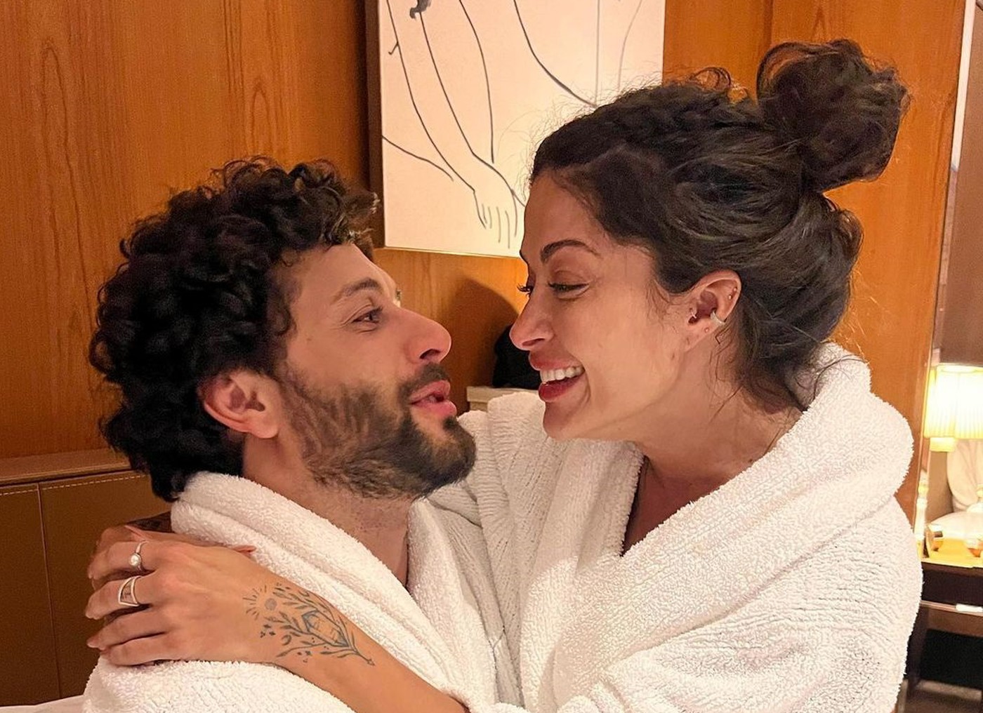 Aline Campos e Jesus Luz fazem post sobre 'filho' e fãs especulam ...