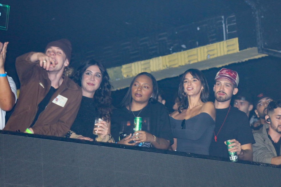 Juliano Floss, Foquinha, Lucas Guedez, Bruna Marquezine, João Guilherme e mais famosos em show de Marina Sena — Foto: Lucas Ramos / Brazil News