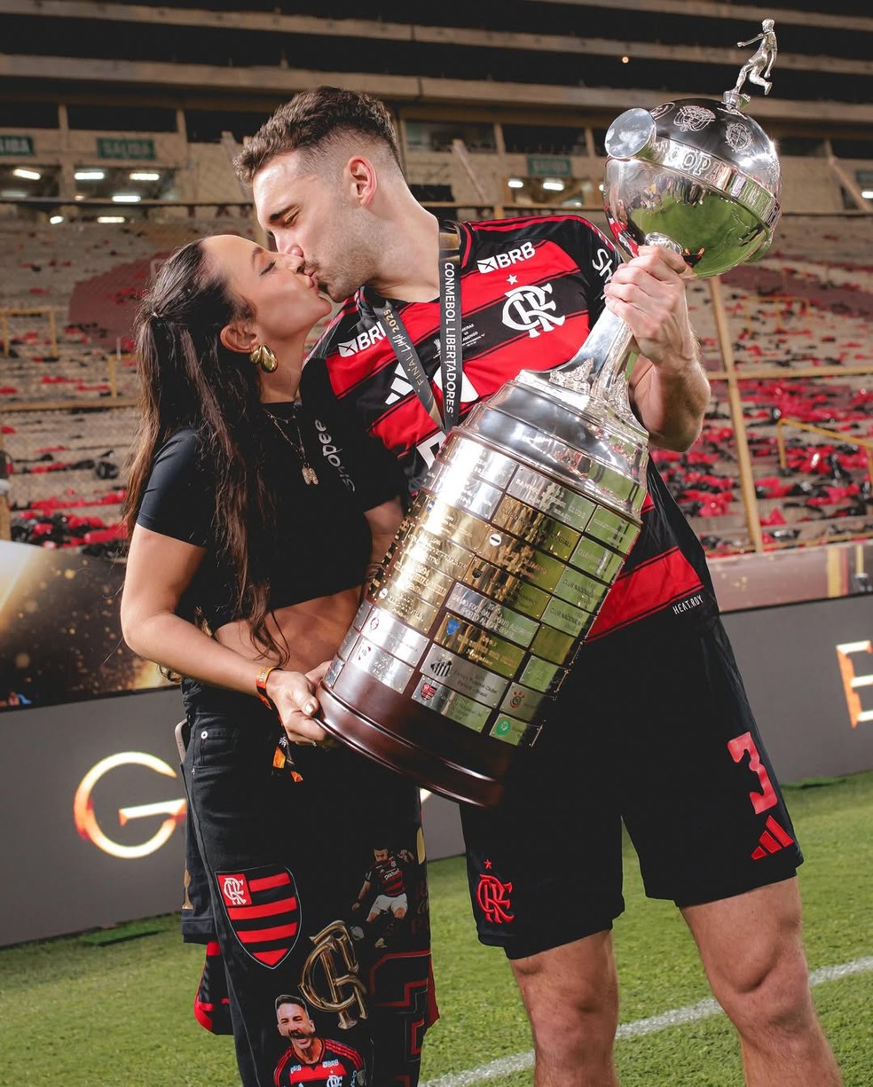 Noiva de Léo Ortiz — Foto: Reprodução/Instagram