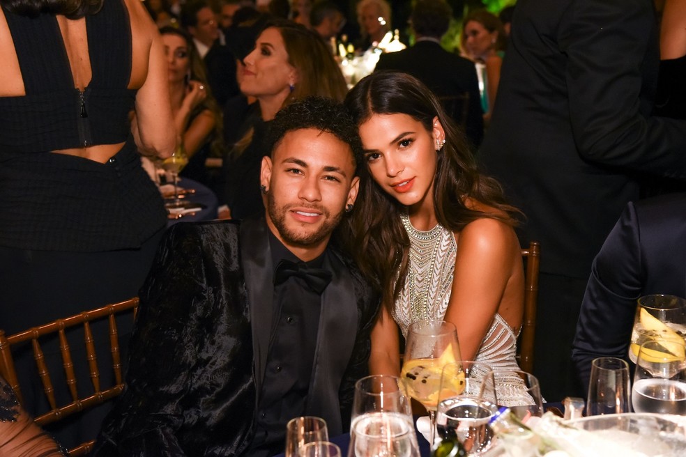 De Bruna Marquezine a Biancardi: relembre quem foram as namoradas de Neymar