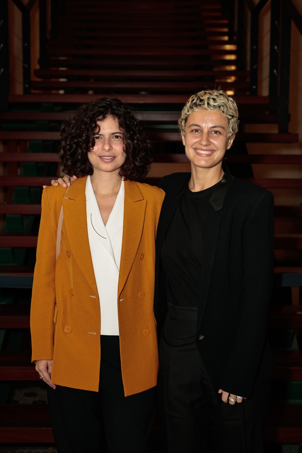 Julia Anquier e Maria Beraldo — Foto: Agnews/Van Campos
