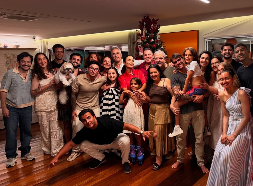 Ivete e Daniel Cady durante ceia de Natal — Foto: Reprodução/Instagram