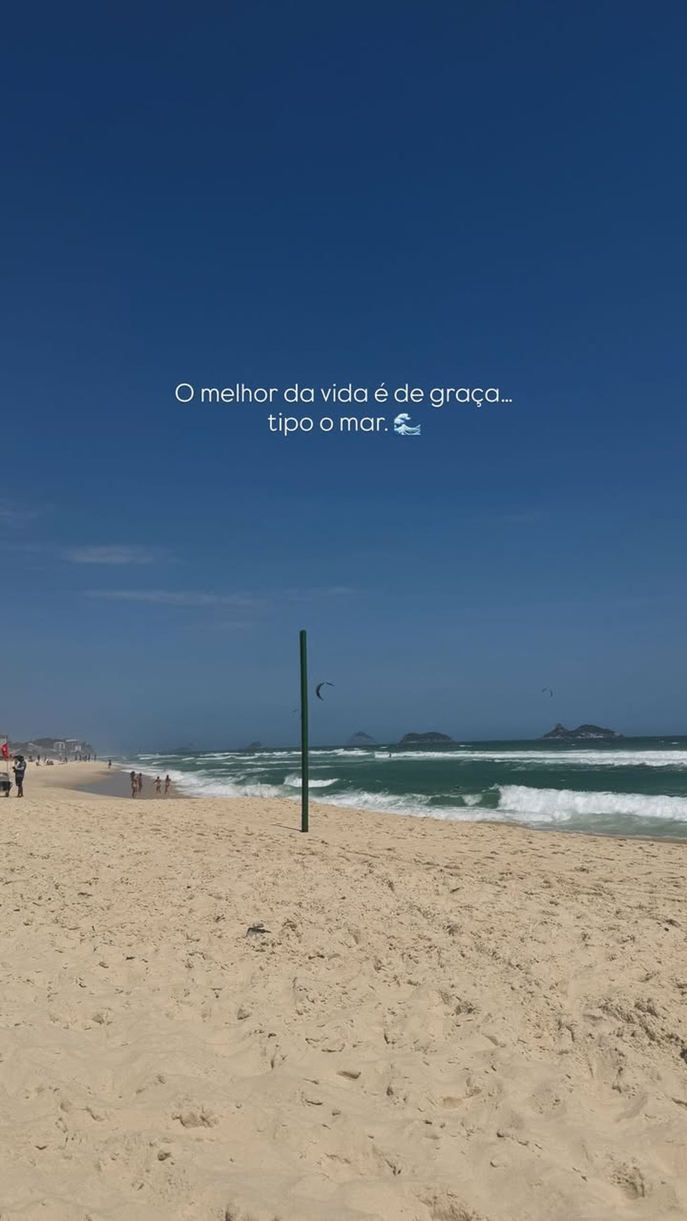 Pocah na praia — Foto: Reprodução/Instagram