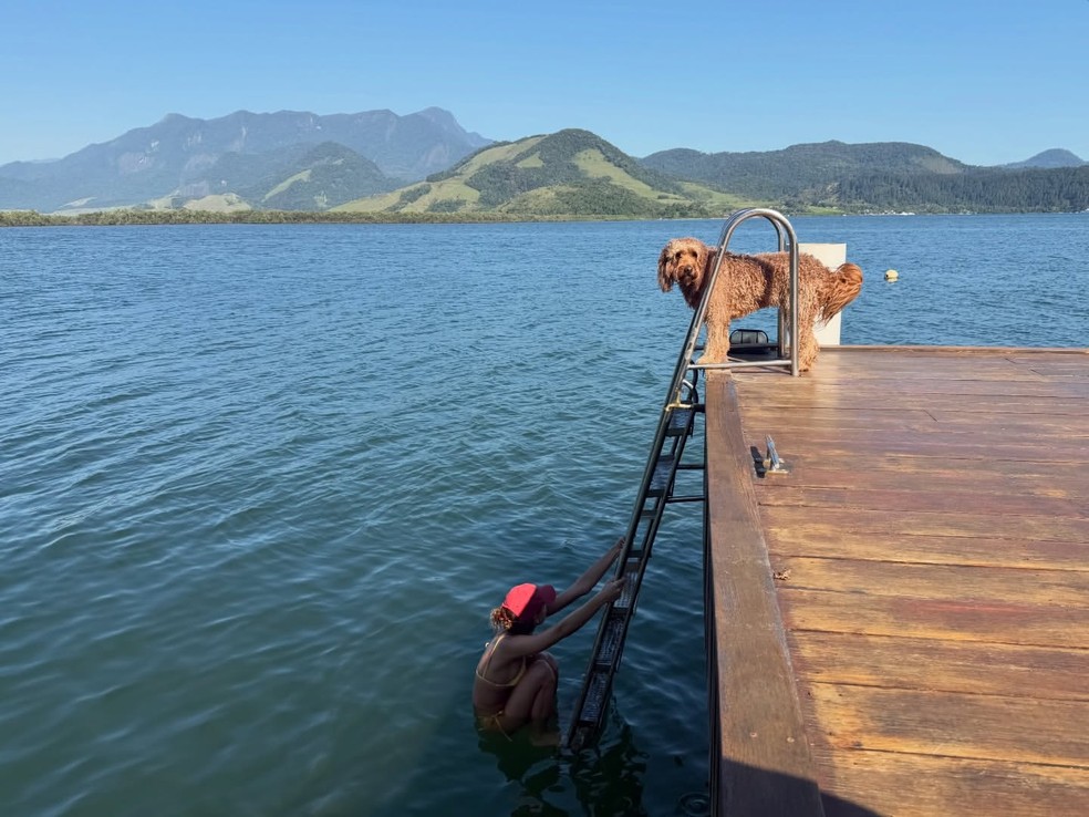 Após topless viralizar, Sasha Meneghel mostra novo ângulo de foto e ferve web — Foto: Reprodução/Instagram