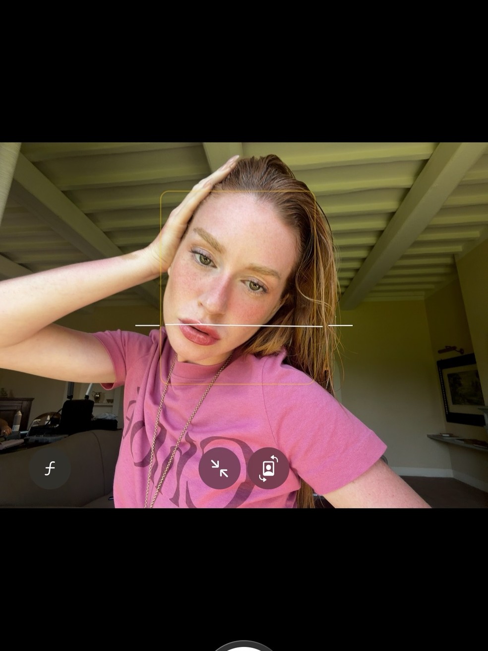 Marina Ruy Barbosa eleva a temperatura ao compartilhar cliques de biquíni — e topless — na Toscana — Foto: Reprodução/Instagram