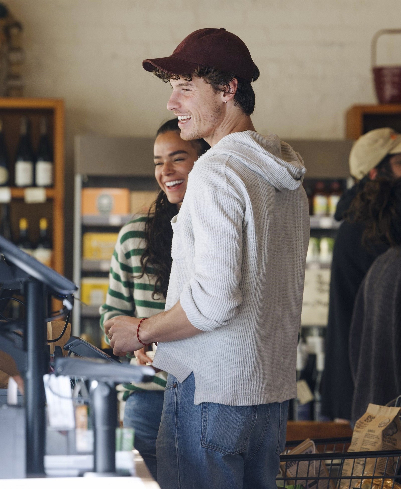 Bruna Marquezine e Shawn Mendes em Los Angeles — Foto: The Grosby Group