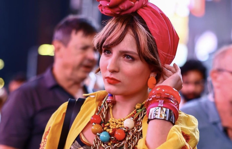 Larissa Manoela não será mais Carmen Miranda nos cinemas; saiba motivo - QTU Questões do Universo