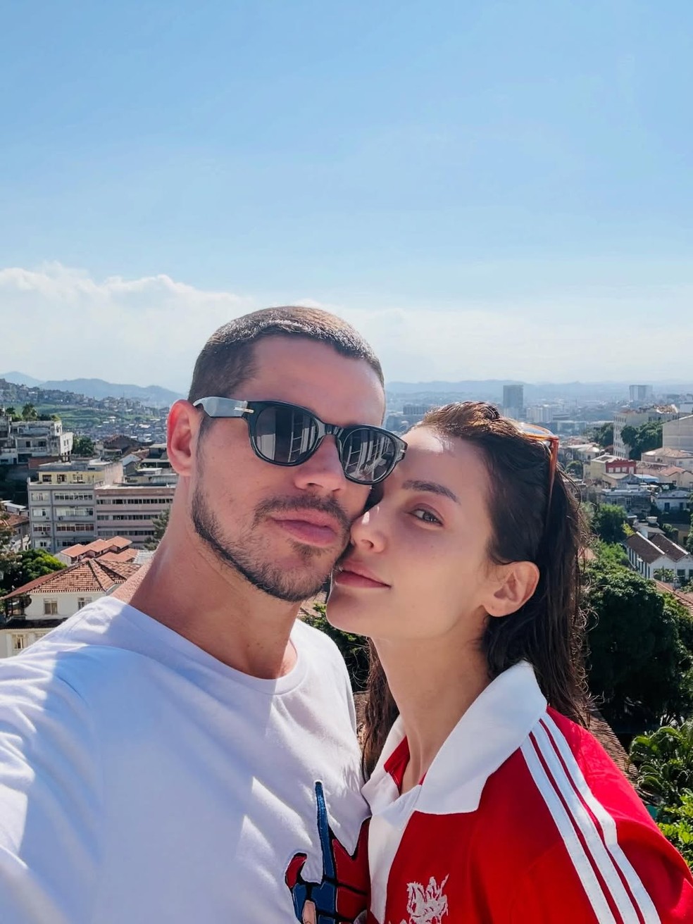 José Loreto abre álbum de fotos com Fernanda Marques — Foto: Repodução/Instagram