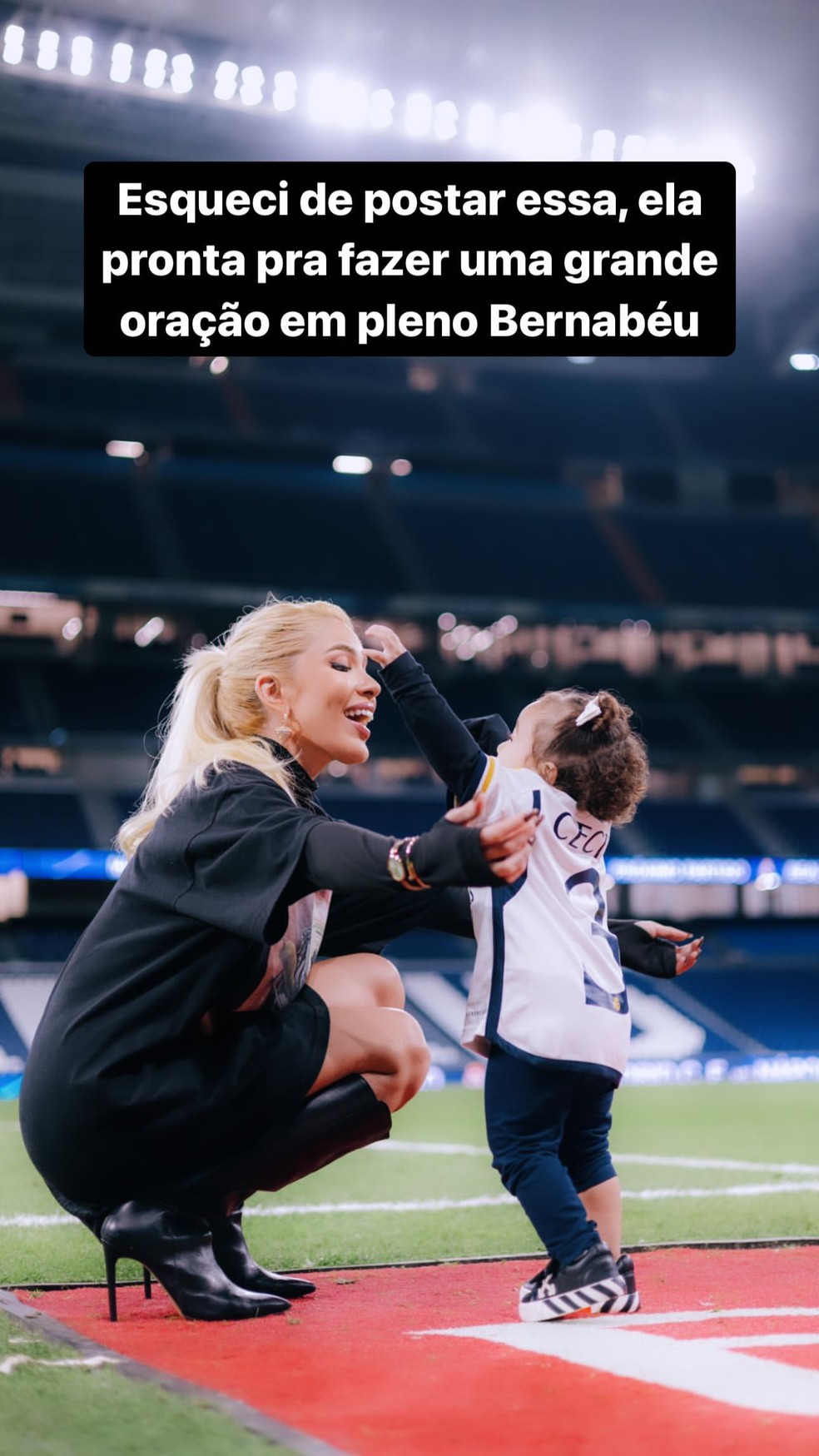 Karoline Lima e Cec&iacute;lia, sua filha com &Eacute;der Milit&atilde;o &mdash; Foto: Instagram
