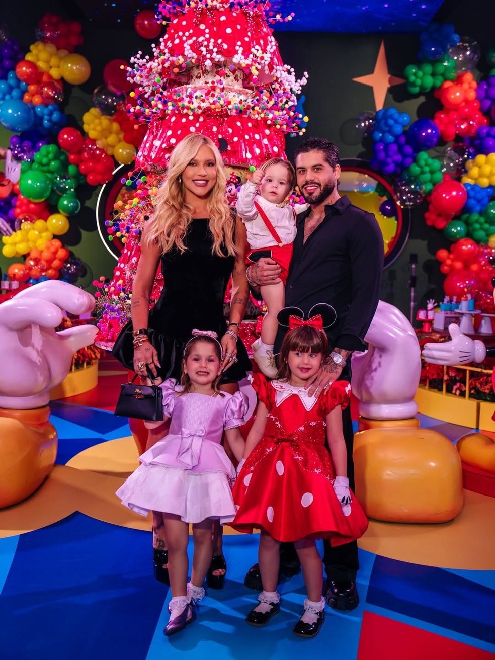 Virginia Fonseca e Z&eacute; Felipe se reuniram na festa de Maria Alice &mdash; Foto: Reprodu&ccedil;&atilde;o/Instagram
