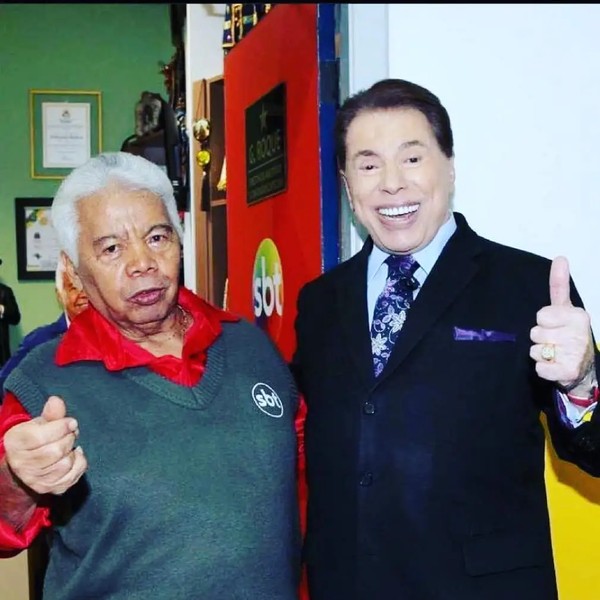 Hoje é aniversário do Roque, - Página do Silvio Santos