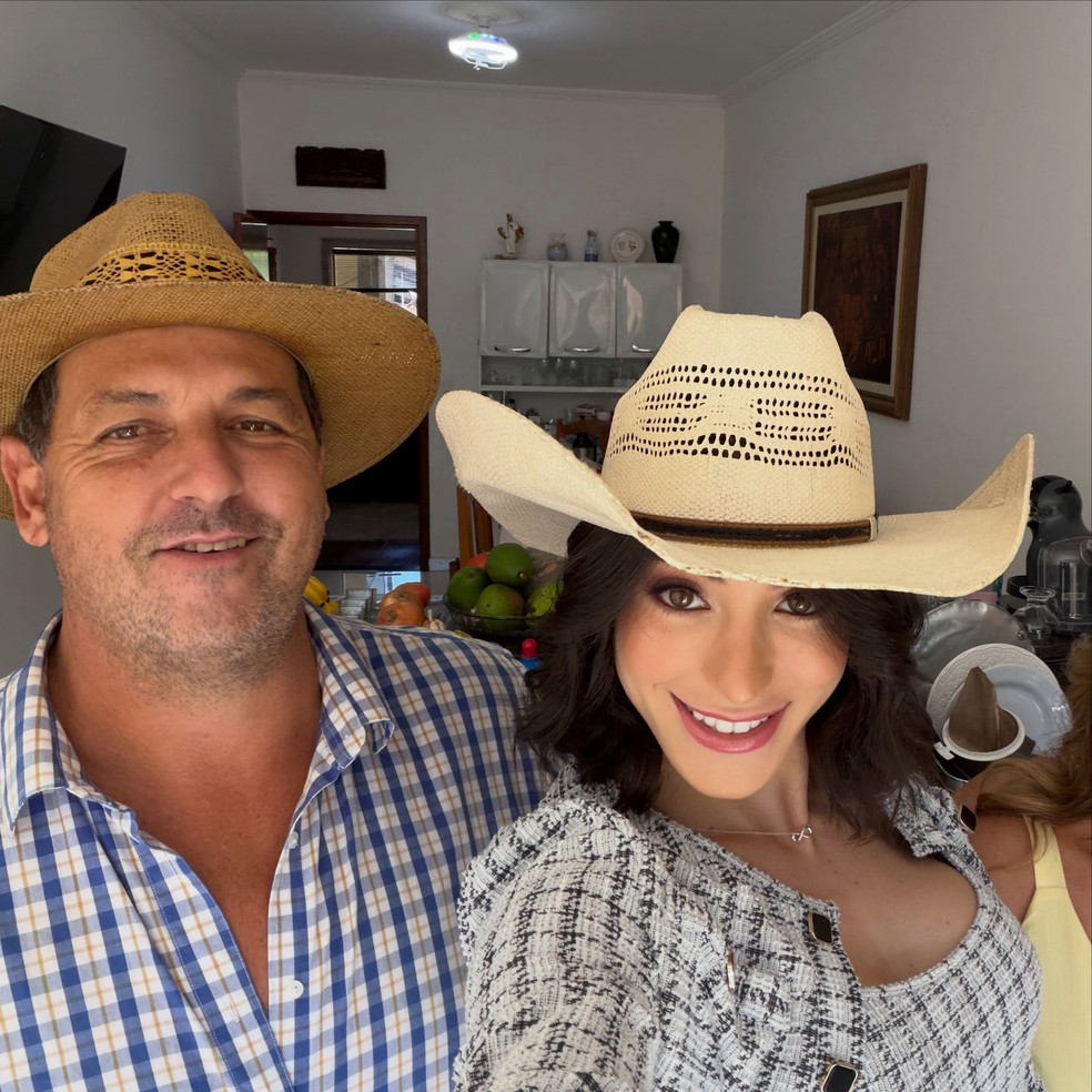 Bella Longuinho com o pai — Foto: Reprodução/Instagram