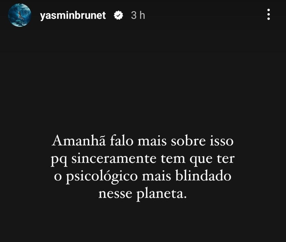 Yasmin Brunet rebate comentários sobre seu rosto — Foto: Reprodução/Instagram