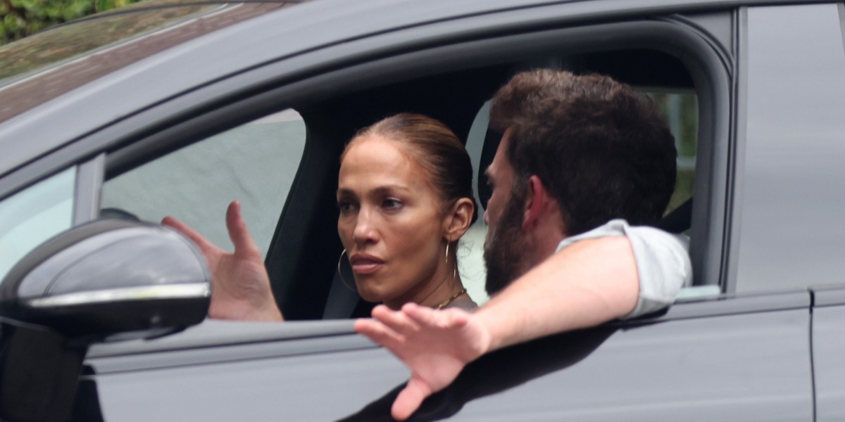 Jennifer Lopez e Ben Affleck são clicados em discussão tensa 