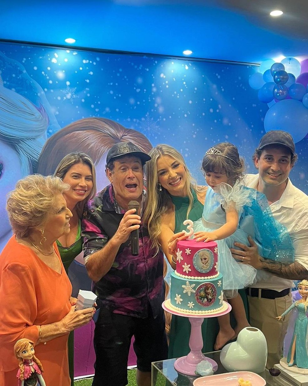 Sérgio Mallandro comemora aniversário de 3 anos da neta, Eva — Foto: Reprodução/Instagram