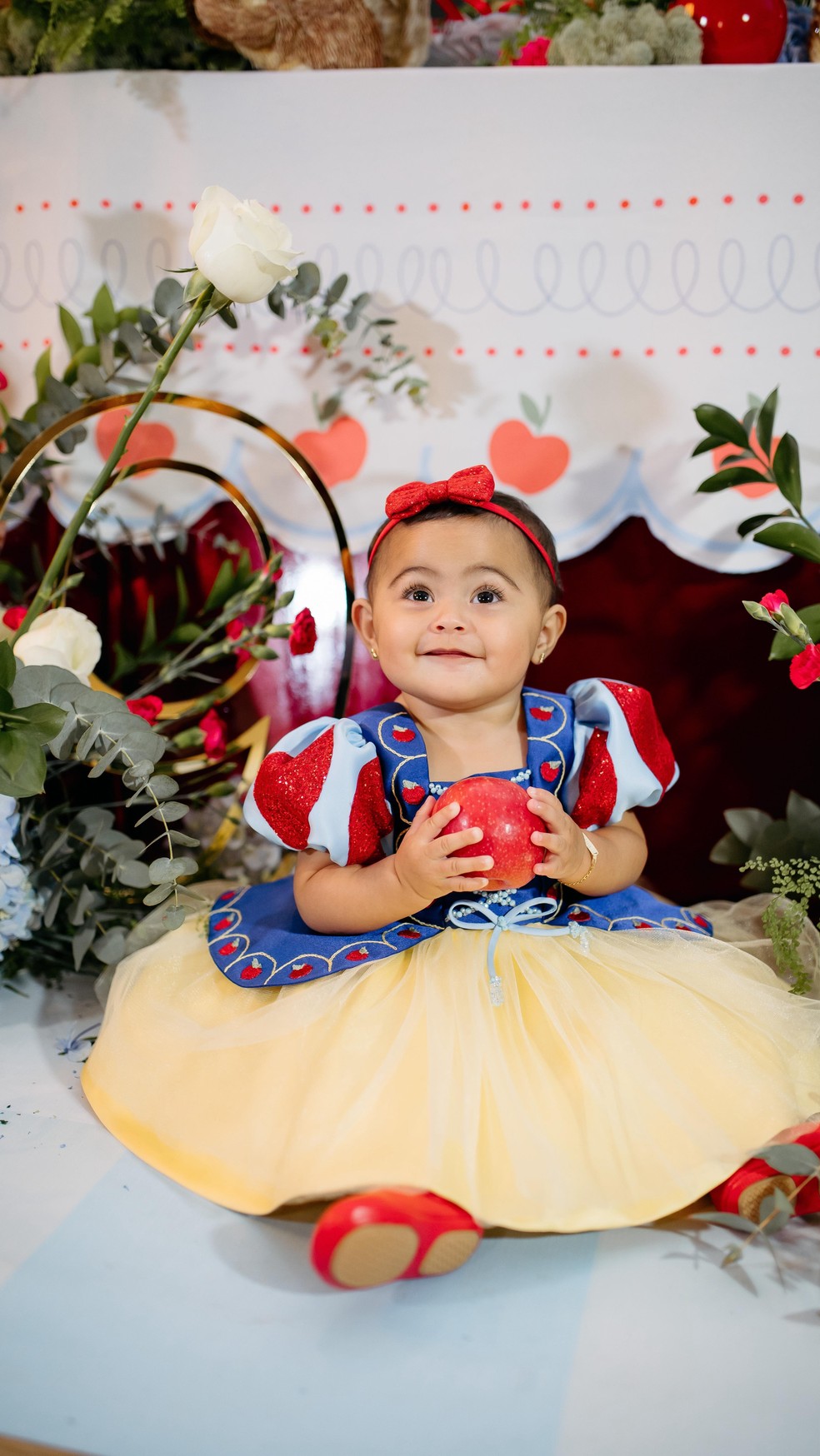 Graciele Lacerda celebra nove meses da filha Clara — Foto: Reprodução/Instagram