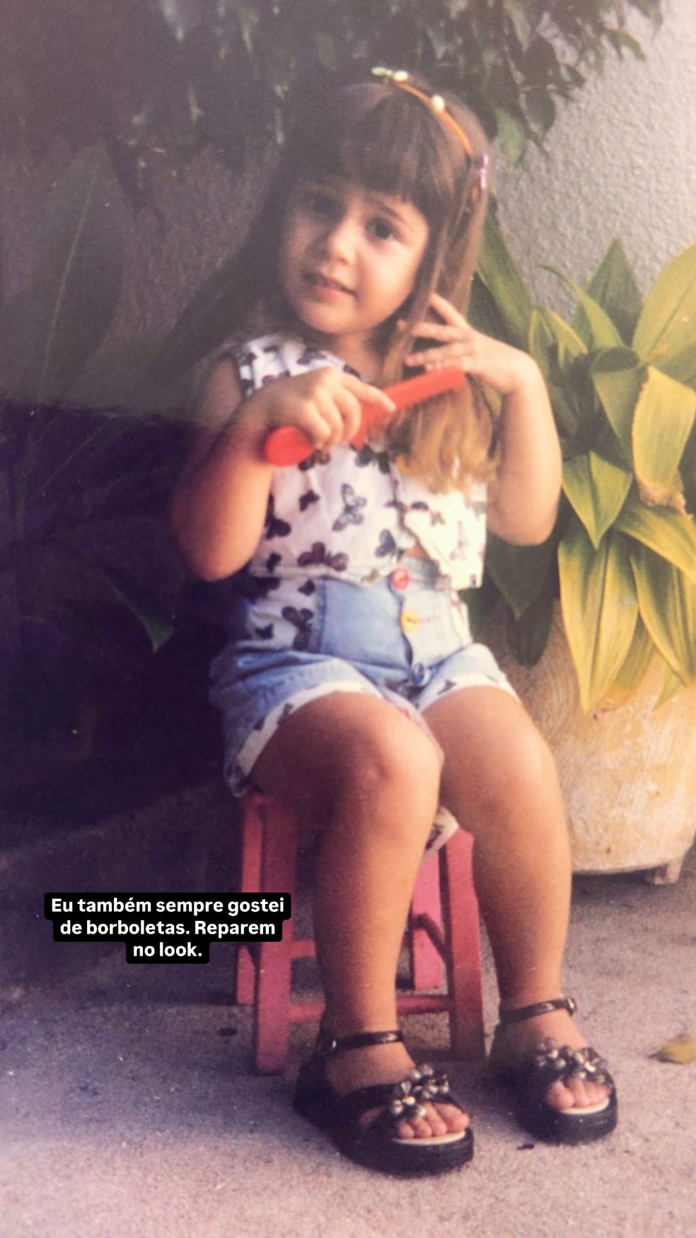 Karoline Lima resgata fotos da infância e semelhança com a filha, Cecília, choca internautas — Foto: Reprodução/Instagram