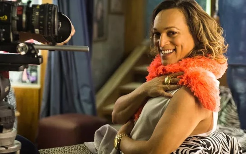 Fábio Lago coloca megahair para novela 'O Outro Lado do Paraíso' (Globo, 2017) — Foto: TV Globo